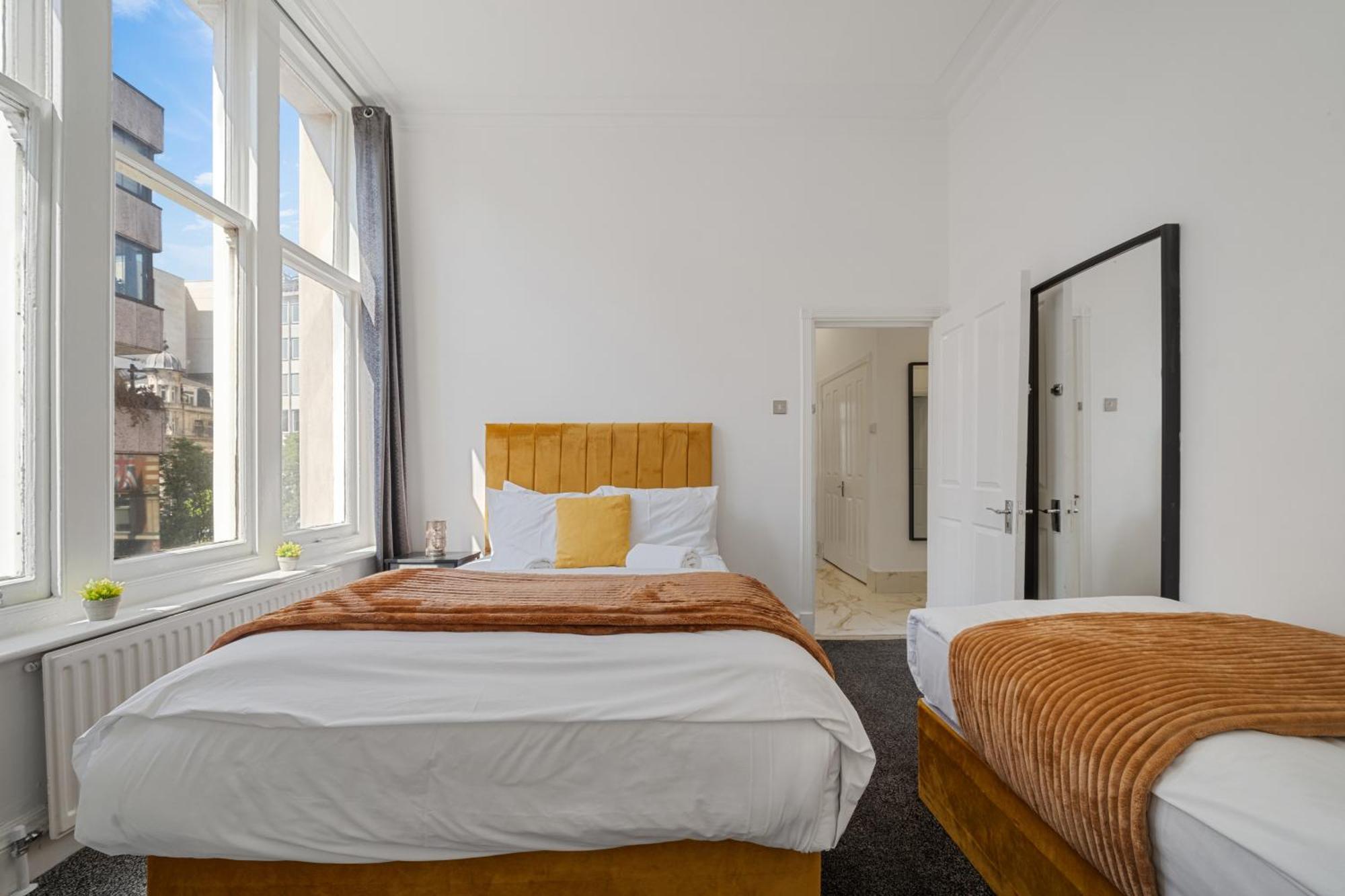 Spacious 3-Bedroom Residence In Exclusive Mayfair 7Gc London Eksteriør billede